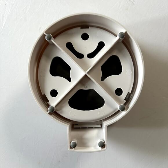 The Pampered Chef Close & Cut Set - Picture 7 of 8